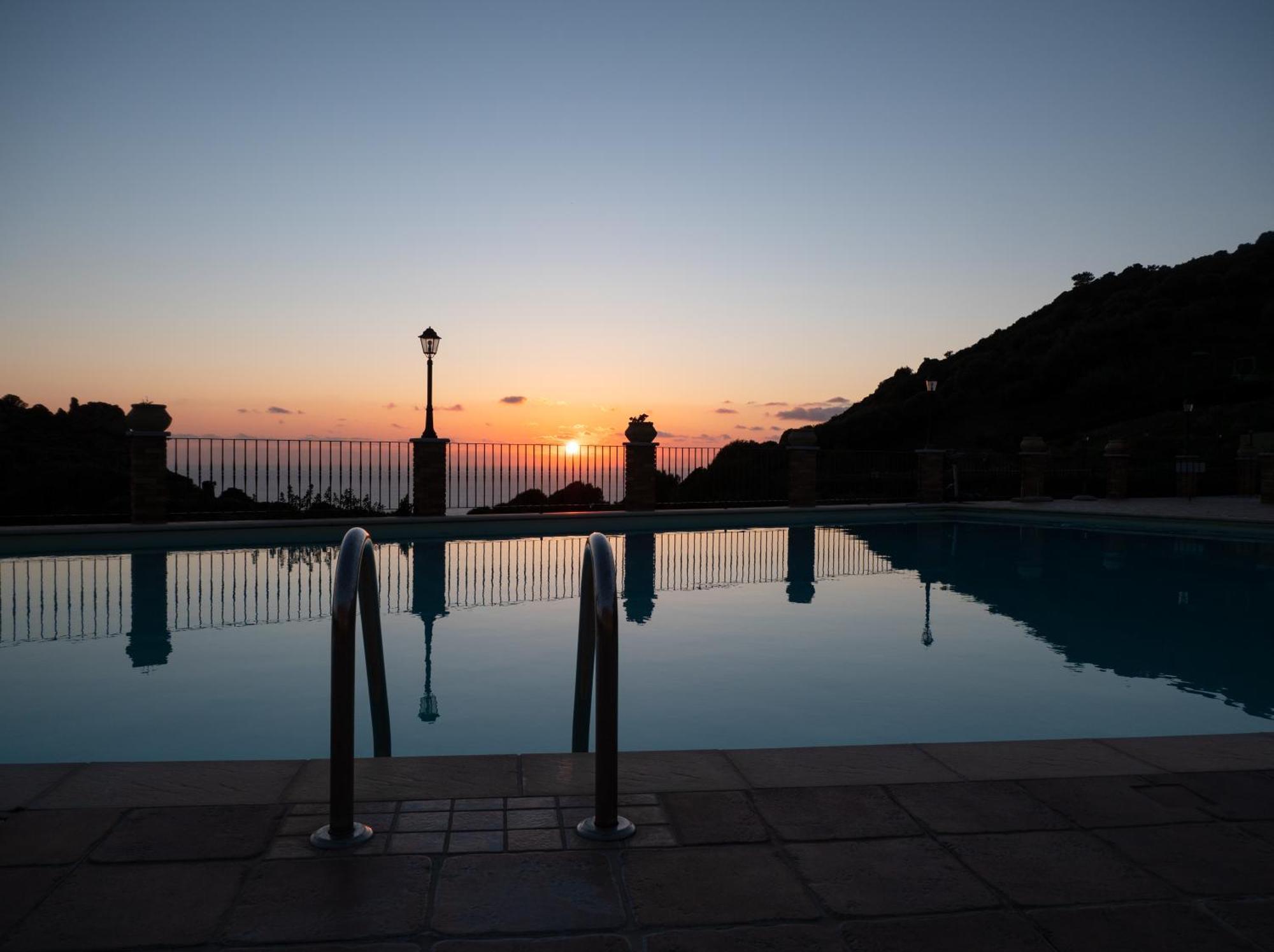 Вилла La Casa Del Mare Tanca Piras Nebida Экстерьер фото